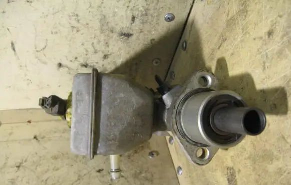 Volkswagen Sharan Master brake cylinder