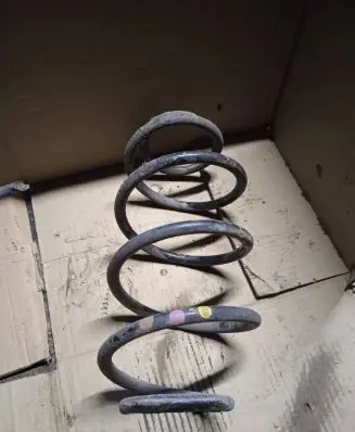 Ford Mondeo MK IV Front coil spring