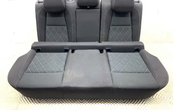 Skoda Karoq Second row seats 