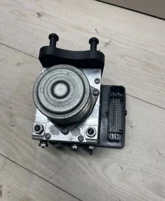 Mercedes-Benz E W213 ABS Pump A2134313601 A007B465A A007B308