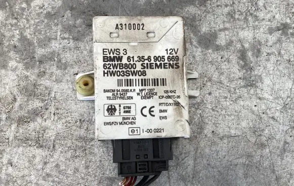 BMW 3 E46 Immobilizer control unit/module 61356905669 62WB800 HW03SW08