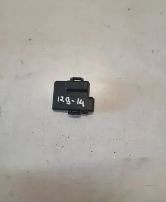 Volvo S60 Fuse box cover K067R 31300188