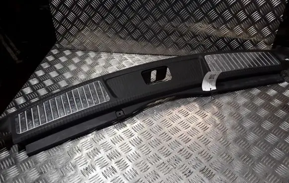Opel Insignia A Trunk/boot sill cover protection 13222434 2202098