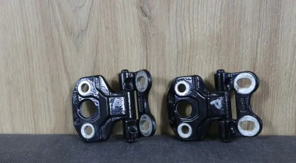 Mercedes-Benz SLK R170 Front door upper hinge