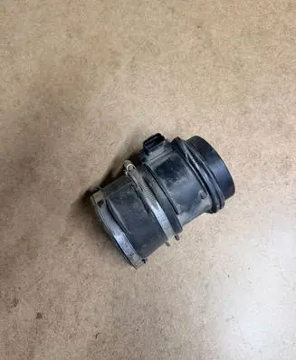 Volvo V50 Mass air flow meter 5WK97002 9645948980 002035282