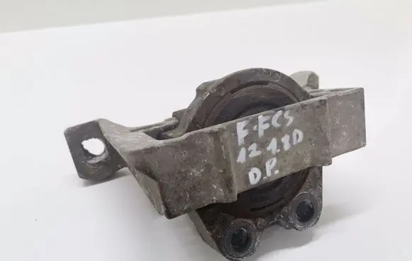 Ford Focus Engine mount bracket 3M516F012BH