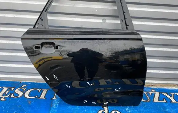 Audi A6 C7 Rear door