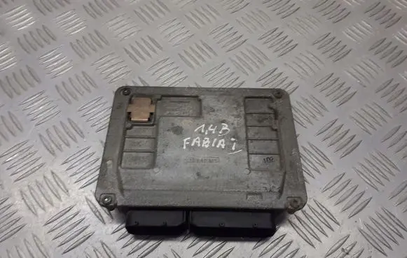 Skoda Fabia Mk1 (6Y) Engine control unit/module ECU 047906033G