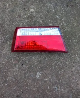 Hyundai Sonata Tailgate rear/tail lights 924033K0
