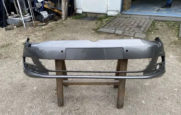 Volkswagen Golf VII Front bumper 5G0807221