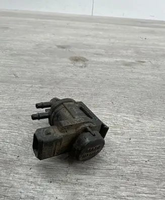 Volkswagen Polo III 6N 6N2 6NF Turbo solenoid valve 191906283A