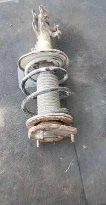 Toyota Auris 150 Front shock absorber with coil spring