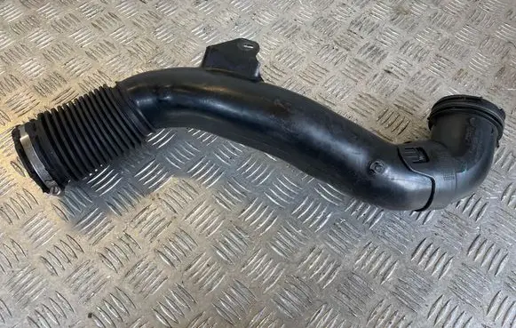 Peugeot 308 SW Air intake hose/pipe 9684318180 9656238280
