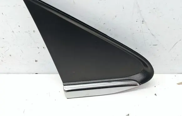 Fender end trim