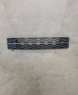 Front bumper lower grill
