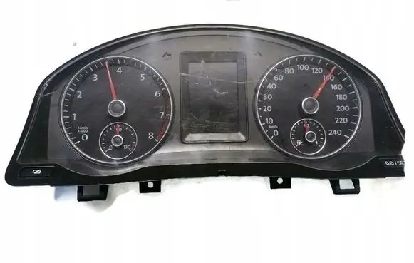 Volkswagen Golf Plus Speedometer (instrument cluster) 5M0920860