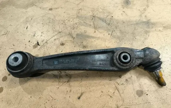 BMW X6 F16 Front control arm 6864822 1212015D