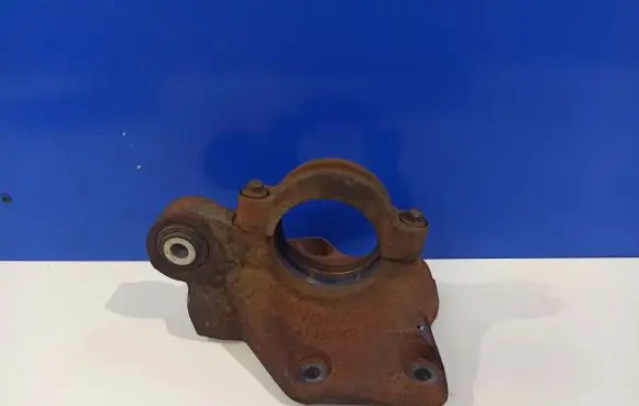 Volvo S60 Driveshaft support bearing bracket 31367476 30783412