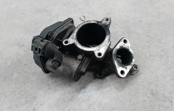 Audi A6 S6 C6 4F EGR valve 