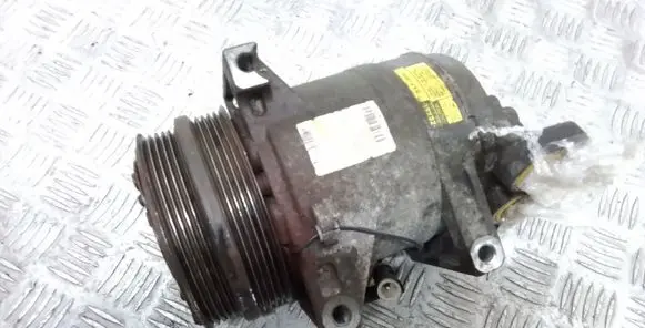Volvo S40 Air conditioning (A/C) compressor (pump) 30676311