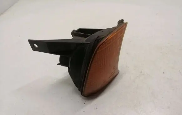 BMW 5 E34 Front indicator light 155244