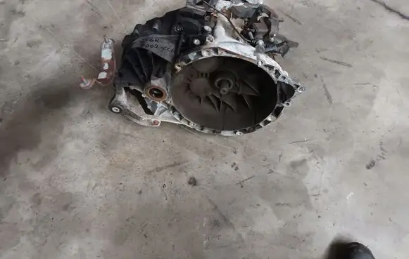 Ford Kuga II Manual 7 speed gearbox 6V6R7002CCA