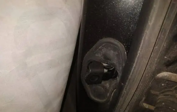 Opel Insignia A Rear door check strap stopper