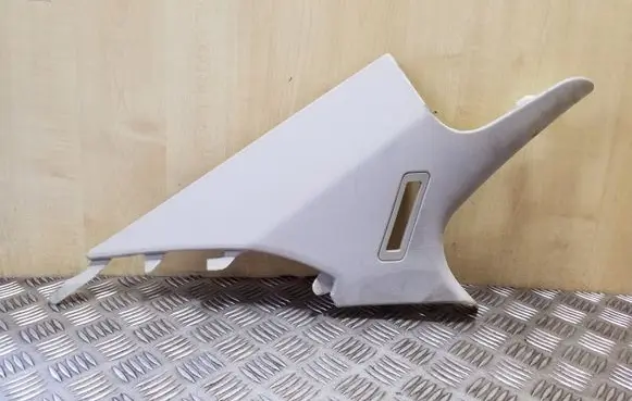 Mercedes-Benz C W204 (C) pillar trim A2046900725