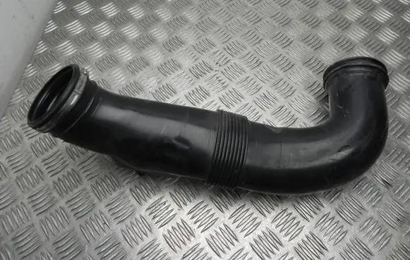 Alfa Romeo Stelvio Air intake hose/pipe 50535223