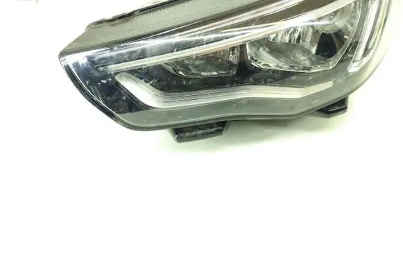 Opel Grandland X Headlight/headlamp YP00015780