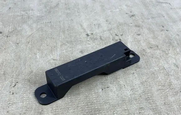 Mercedes-Benz C W205 Keyless system antenna 33505201 A2059053005