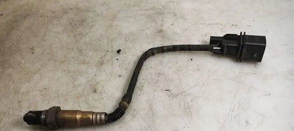 Volkswagen Golf V Lambda probe sensor 047906262 0258007068