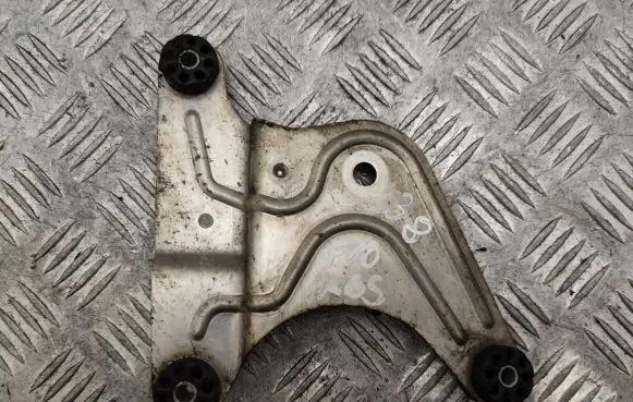 BMW 5 F10 F11 ABS pump bracket 6797679