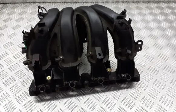 Citroen C4 I Picasso Intake manifold 9662401480