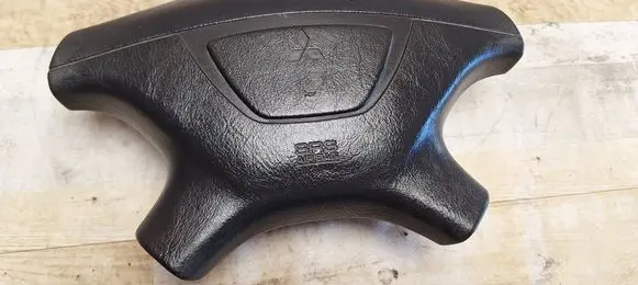 Mitsubishi Space Wagon Steering wheel airbag