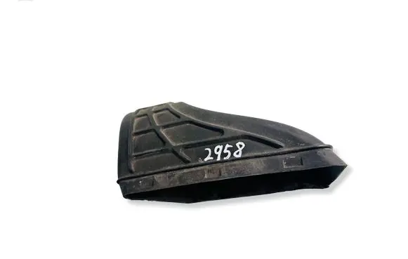 Audi A5 8T 8F Air intake duct part 1021300S01