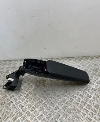 BMW X1 U11 Armrest 5656626 6234866 5A620G702