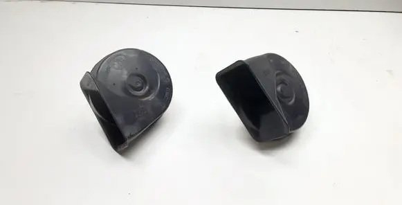 BMW 3 E90 E91 Horn signal E30055306