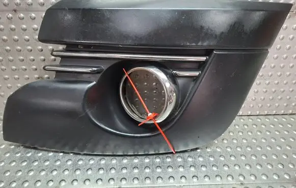 Peugeot 3008 I Front fog light trim/grill S17945153 96843502