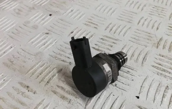 Renault Laguna III Fuel main line pipe 8200610770 27158919 0281002800