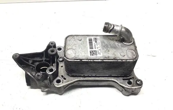 Mercedes-Benz Sprinter W906 Engine oil radiator A6511801165 A6511801310
