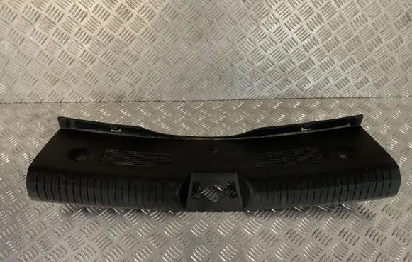 Hyundai i30 Trunk/boot sill cover protection 85771-G4000