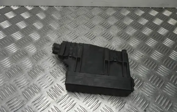 Nissan Interstar Fuse box set 71547055 K977