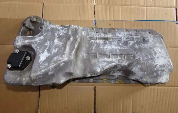 BMW 5 E60 E61 Oil sump