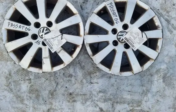 Volkswagen PASSAT B6 R16 alloy rim 7JX16H2 ET45 3C0601025AD