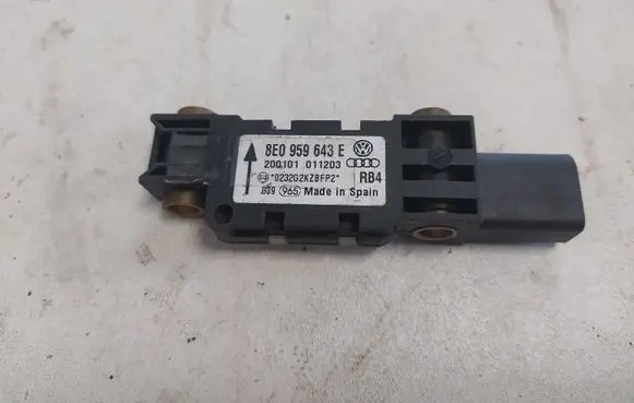 Audi A6 S6 C5 4B Airbag deployment crash/impact sensor 8E0959643E