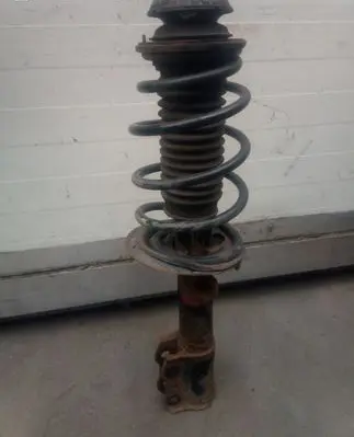 Toyota Yaris Front shock absorber/damper