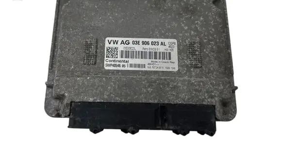 Volkswagen Polo V 6R Engine control unit/module 03E906023AL 03E906023L 5WP4054605