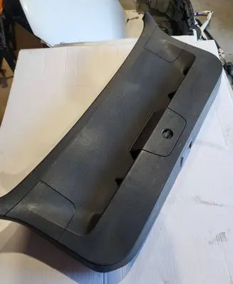 Volkswagen Golf VII Tailgate/boot lid cover trim 5G9867605