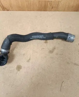 Mercedes-Benz GLC X253 C253 Engine coolant pipe/hose A2535014000